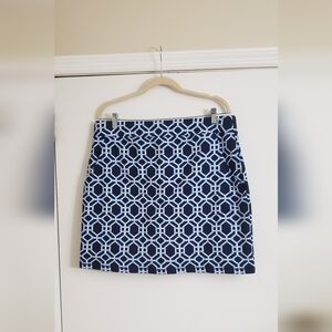 Belle by Kim Gravel Navy and White Patterned Mini Skort Lg Outdoors Soccer Mom